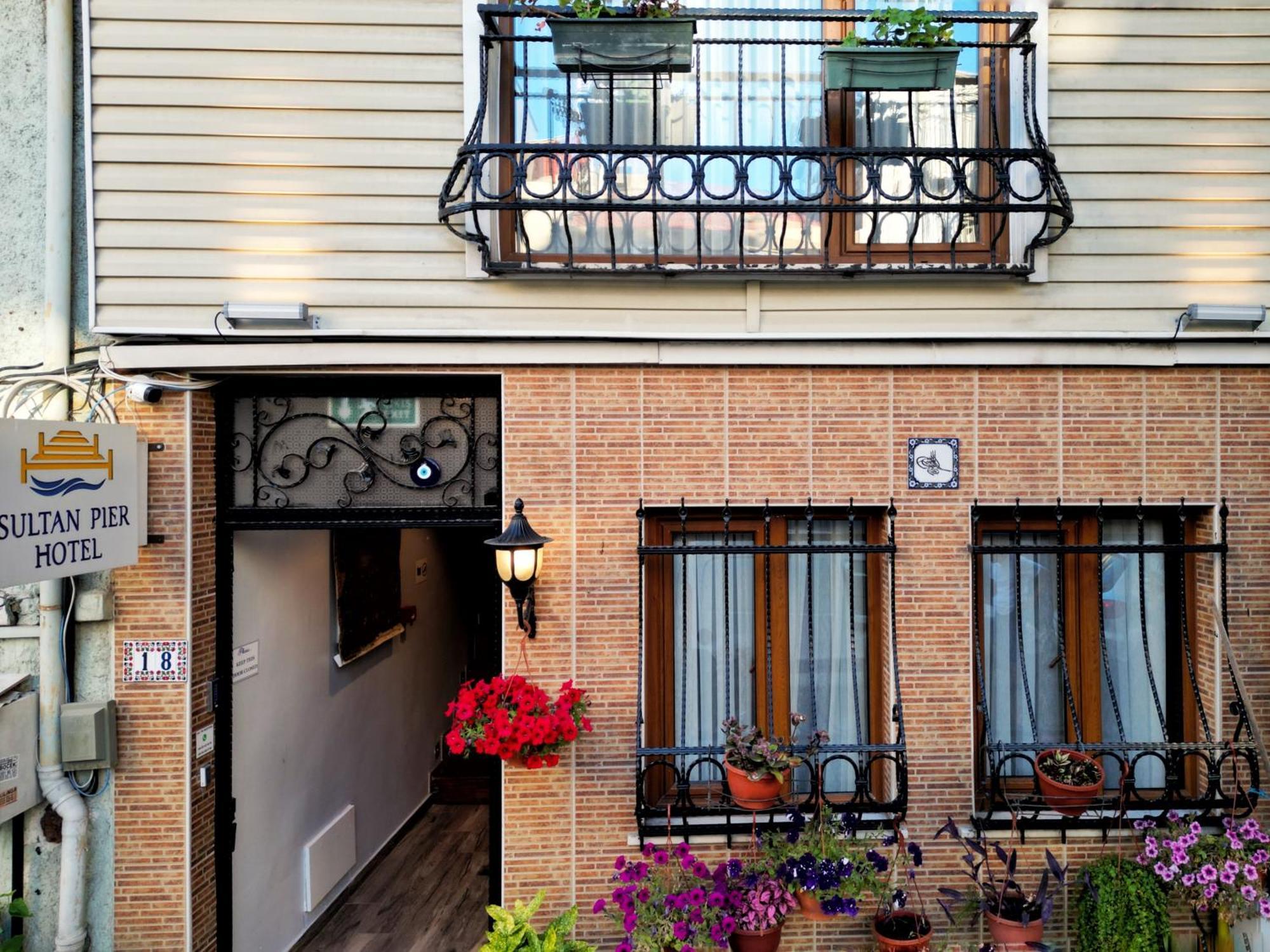 Sultan Pier Hotel Istanbul Exterior photo